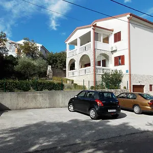 Rogić Jadranovo